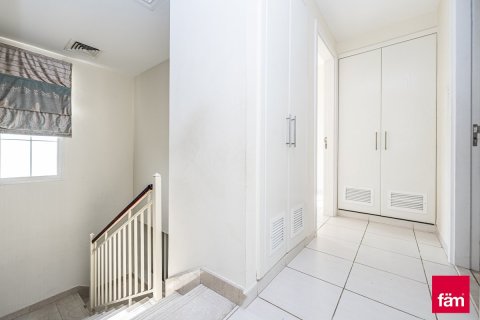 Villa in Dubai 3 bedrooms, 255.4 sq.m. № 52239 - photo 20