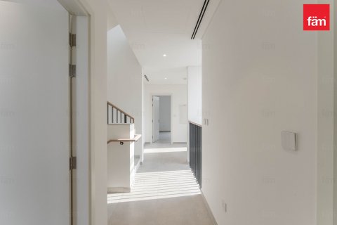 Adosado en Dubai, 4 dormitorios, 372.5 m², № 52251 - foto 15