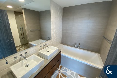 Appartement à Motor City, Dubai, 2 chambres, 178 m², № 91380 - photo 10