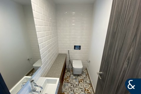 Appartement à Motor City, Dubai, 2 chambres, 178 m², № 91380 - photo 14