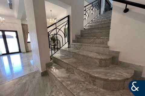 Villa in The Villa, Dubai 5 bedrooms, 508 sq.m. № 91389 - photo 7