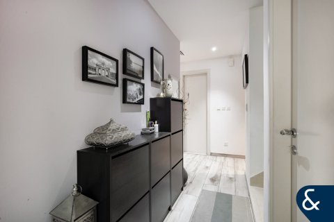 Купить виллу в Maeen, The Lakes, Дубай: 3 спальни, 256м², № 91390 - фото 6