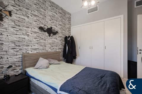 Купить виллу в Maeen, The Lakes, Дубай: 3 спальни, 256м², № 91390 - фото 19