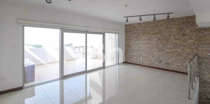 شقة في دائرة قرية جميرا, دبي 2 غرف نوم, 218 م² رقم 24879