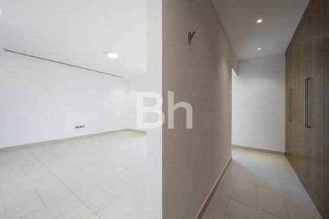 Villa in Jumeirah Park, Dubai 4 bedrooms, 403 sq.m. № 24883 - photo 8