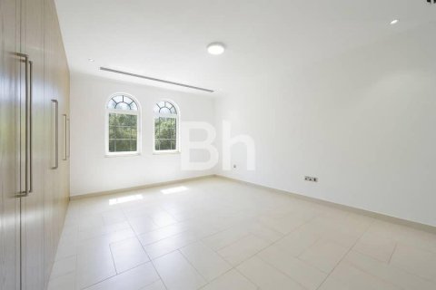 Villa in Jumeirah Park, Dubai 4 bedrooms, 403 sq.m. № 24883 - photo 18