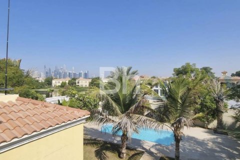 Villa in Jumeirah Park, Dubai 4 bedrooms, 403 sq.m. № 24883 - photo 21