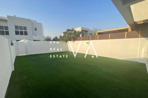 Townhouse in Dubai 3 bedrooms, 187.19 sq.m. № 52768 - photo 8