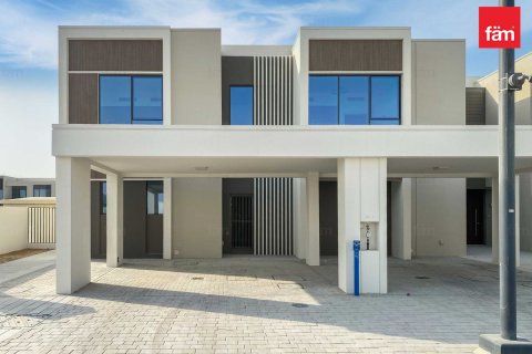 Adosado en Dubai, 4 dormitorios, 257.5 m², № 55724 - foto 1