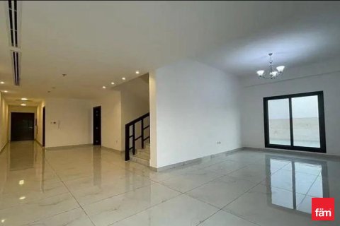 Купить квартиру в Al Furjan, Дубай: 3 спальни, 219м², № 55709 - фото 2