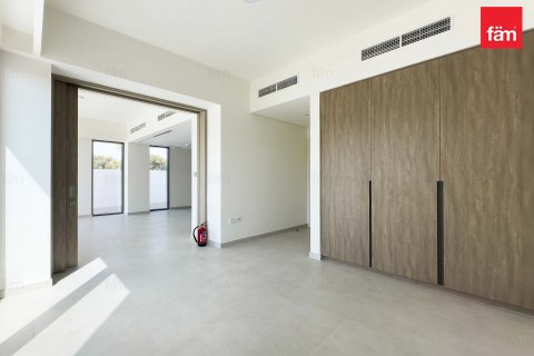 Adosado en Dubai, 4 dormitorios, 257.5 m², № 23210 - foto 4