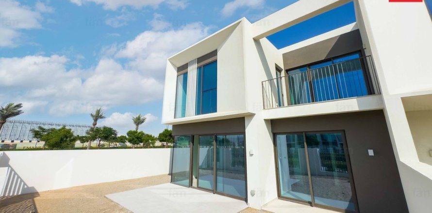 Adosado en Dubai, 4 dormitorios, 257.5 m², № 23210