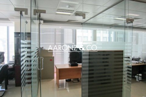 Oficina en Bayswater, Business Bay, Dubai, 147 m², № 99248 - foto 3