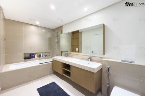 Apartment in Dubai Marina, Dubai 2 bedrooms, 110.3 sq.m. № 112526 - photo 14