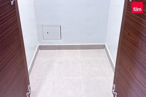 Снять в аренду квартиру в Аль-Кифафе, Дубай: 2 спальни, 211.8м², № 60352 - фото 11