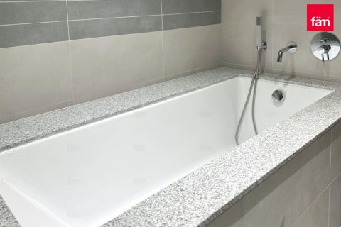 Снять в аренду квартиру в Аль-Кифафе, Дубай: 2 спальни, 211.8м², № 60352 - фото 14