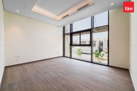 Снять в аренду виллу в Дубае: 4 спальни, 627м², № 60353 - фото 19