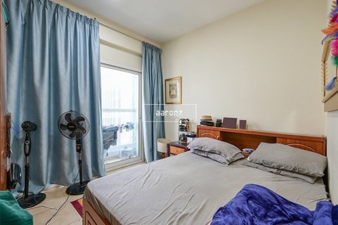 Apartment in Jumeirah Lake Towers, Dubai 2 bedrooms, 64.1 sq.m. № 42600 - photo 5