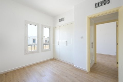 Villa in The Springs, Dubai 3 bedrooms, 367.1 sq.m. № 42583 - photo 8