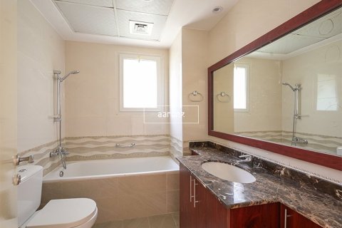 Villa in The Springs, Dubai 3 bedrooms, 367.1 sq.m. № 42583 - photo 16