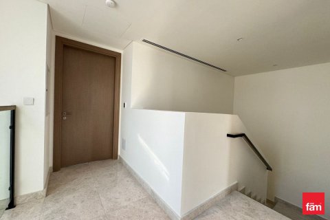 Villa in Al Furjan, Dubai 4 bedrooms, 360 sq.m. № 59543 - photo 1