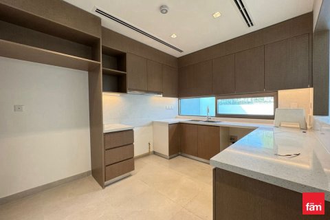 Villa in Al Furjan, Dubai 4 bedrooms, 360 sq.m. № 59543 - photo 14