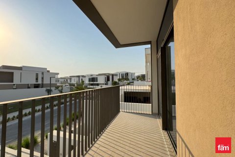Villa in Al Furjan, Dubai 4 bedrooms, 360 sq.m. № 59543 - photo 4