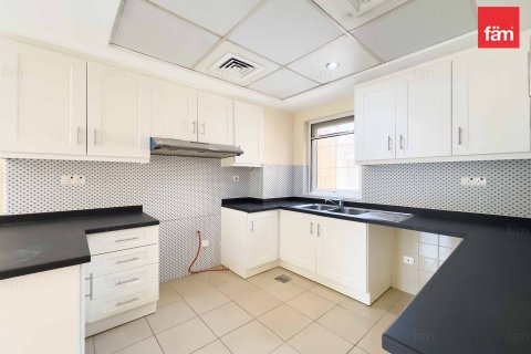 Villa à Dubai, 2 chambres, 213.7 m², № 59554 - photo 18