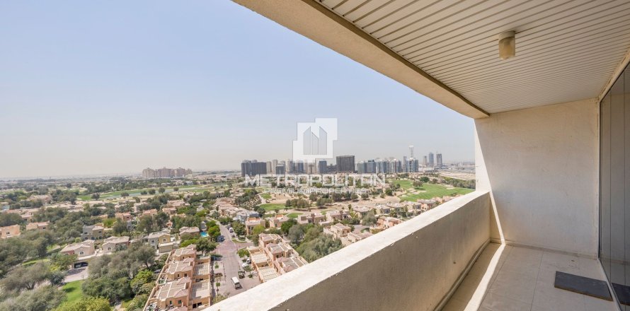 شقة في Dubai Sports City, دبي 2 غرف نوم, 150 م² رقم 15885
