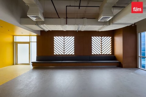 Oficina en Business Bay, Dubai, 176.1 m², № 9607 - foto 13