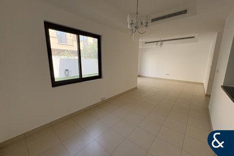 Villa in Reem, Dubai 3 bedrooms, 216 sq.m. № 76254 - photo 2