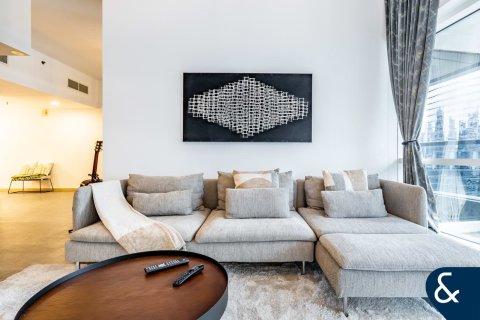 Apartment in Jumeirah Lake Towers, Dubai 1 bedroom, 139 sq.m. № 76244 - photo 21