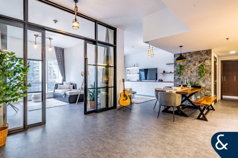 Apartment in Jumeirah Lake Towers, Dubai 1 bedroom, 139 sq.m. № 76244 - photo 14