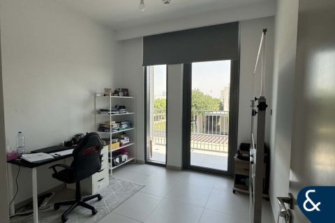 Villa in Sun, Arabian Ranches 3, Dubai 3 bedrooms, 129 sq.m. № 76253 - photo 9