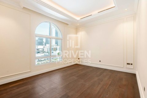 Villa in Al Wasl, Dubai 7 bedrooms, 1372 sq.m. № 20054 - photo 8