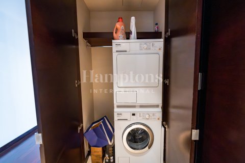 Appartement à Burj Khalifa, Dubai, 1 chambre, 101.82168800 m², № 63623 - photo 2