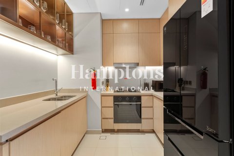 Apartment in Downtown Dubai (Downtown Burj Dubai), Dubai 2 bedrooms, 101.54297900 sq.m. № 63614 - photo 6