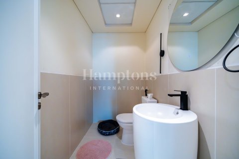 Appartement à The Views 1, The Views, Dubai, 2 chambres, 180.79016703 m², № 63625 - photo 2