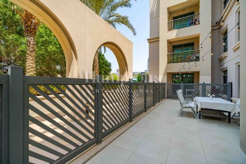 Appartement à The Views 1, The Views, Dubai, 2 chambres, 180.79016703 m², № 63625 - photo 5