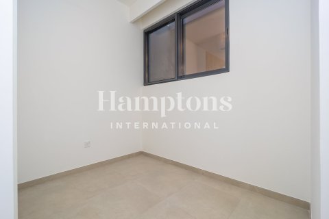 Villa en Mudon, Dubai, 3 dormitorios, 205.96595100 m², № 63631 - foto 2