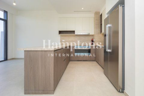 Villa en Mudon, Dubai, 3 dormitorios, 205.96595100 m², № 63631 - foto 4