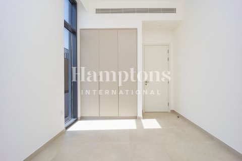 Villa en Mudon, Dubai, 3 dormitorios, 205.96595100 m², № 63631 - foto 10