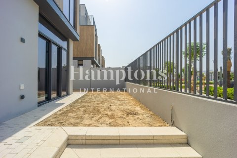 Villa en Mudon, Dubai, 3 dormitorios, 205.96595100 m², № 63631 - foto 9