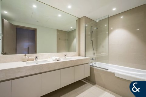 Apartment in Dubai 2 bedrooms, 123 sq.m. № 98638 - photo 16