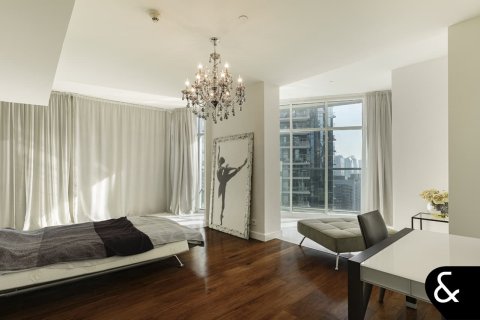 Penthouse in Dubai Marina, Dubai 4 bedrooms, 1089 sq.m. № 98639 - photo 26