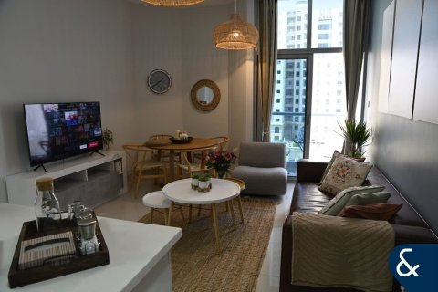 Apartment in Marina Wharf, Dubai Marina, Dubai 2 bedrooms, 71 sq.m. № 98640 - photo 2