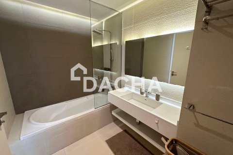 Купить квартиру в West Avenue Tower, Дубай Марина, Дубай: 1 спальня, 66м², № 104729 - фото 2