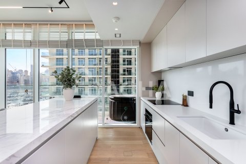 Apartamento en EMAAR Beachfront, Dubai Harbour, Dubai, 3 dormitorios, 195 m², № 104736 - foto 14