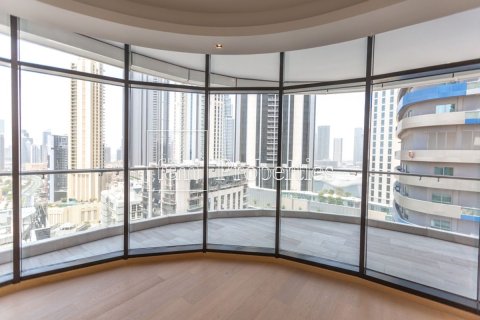 Снять в аренду квартиру в Даунтаун Дубай (Даунтаун Бурдж Дубай), Дубай: 2 спальни, 165.4м², № 69426 - фото 2