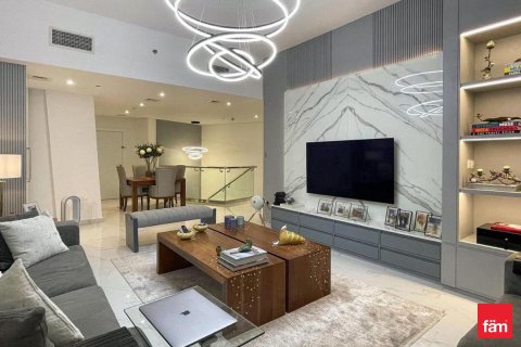 Apartment in Dubai Marina, Dubai 3 bedrooms, 279.5 sq.m. № 69425 - photo 1